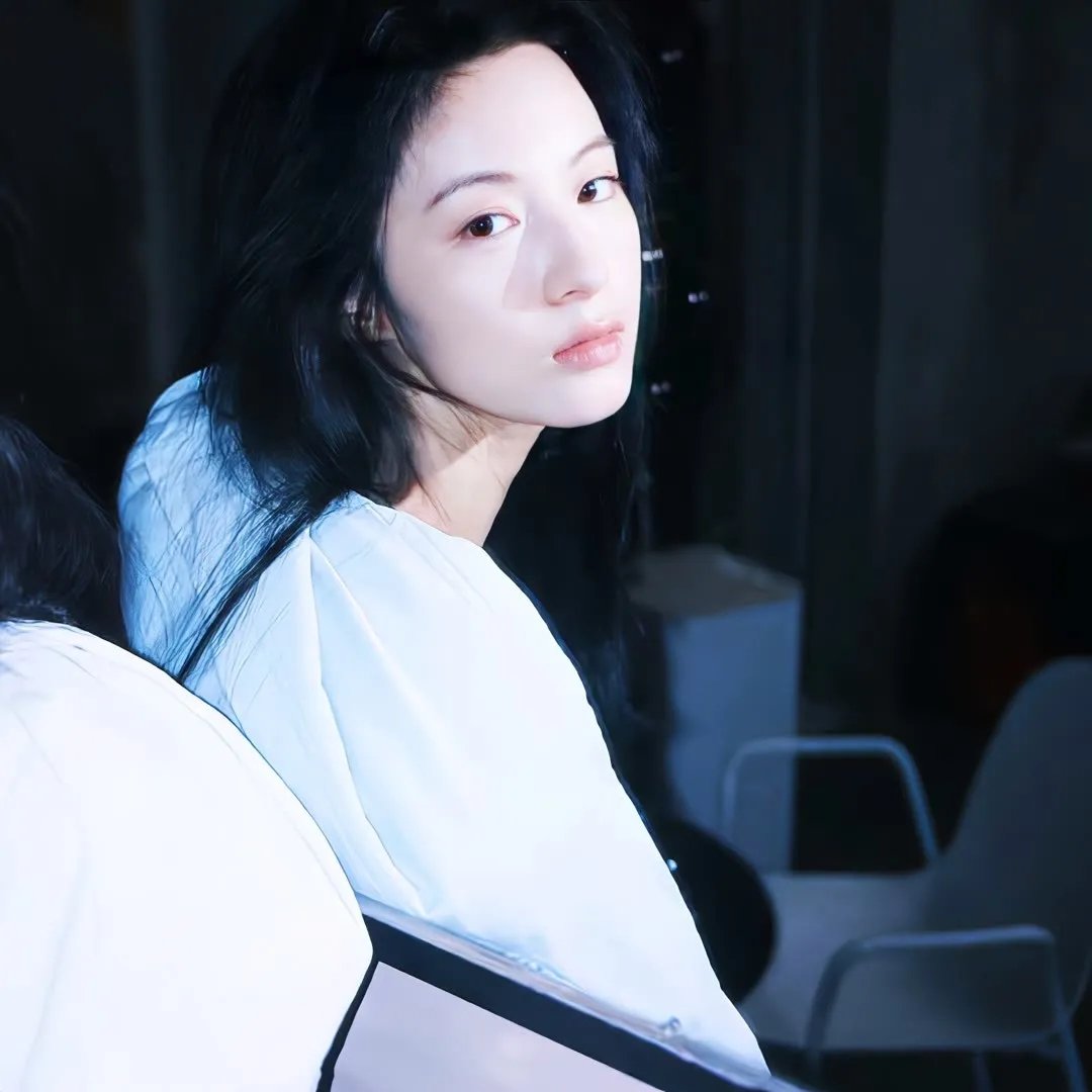 夜幕下的故事